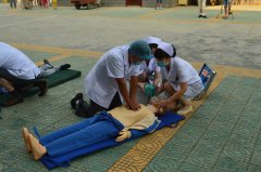 �Ͻ��Ժ������ͻ���¼�Ӧ������