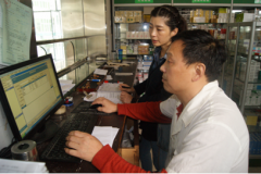 �����䣺���̡����С���Ч  ����������ɫ